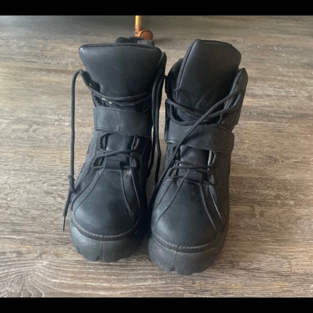 black chunky boots